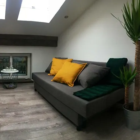Apartment Apartwolnica *